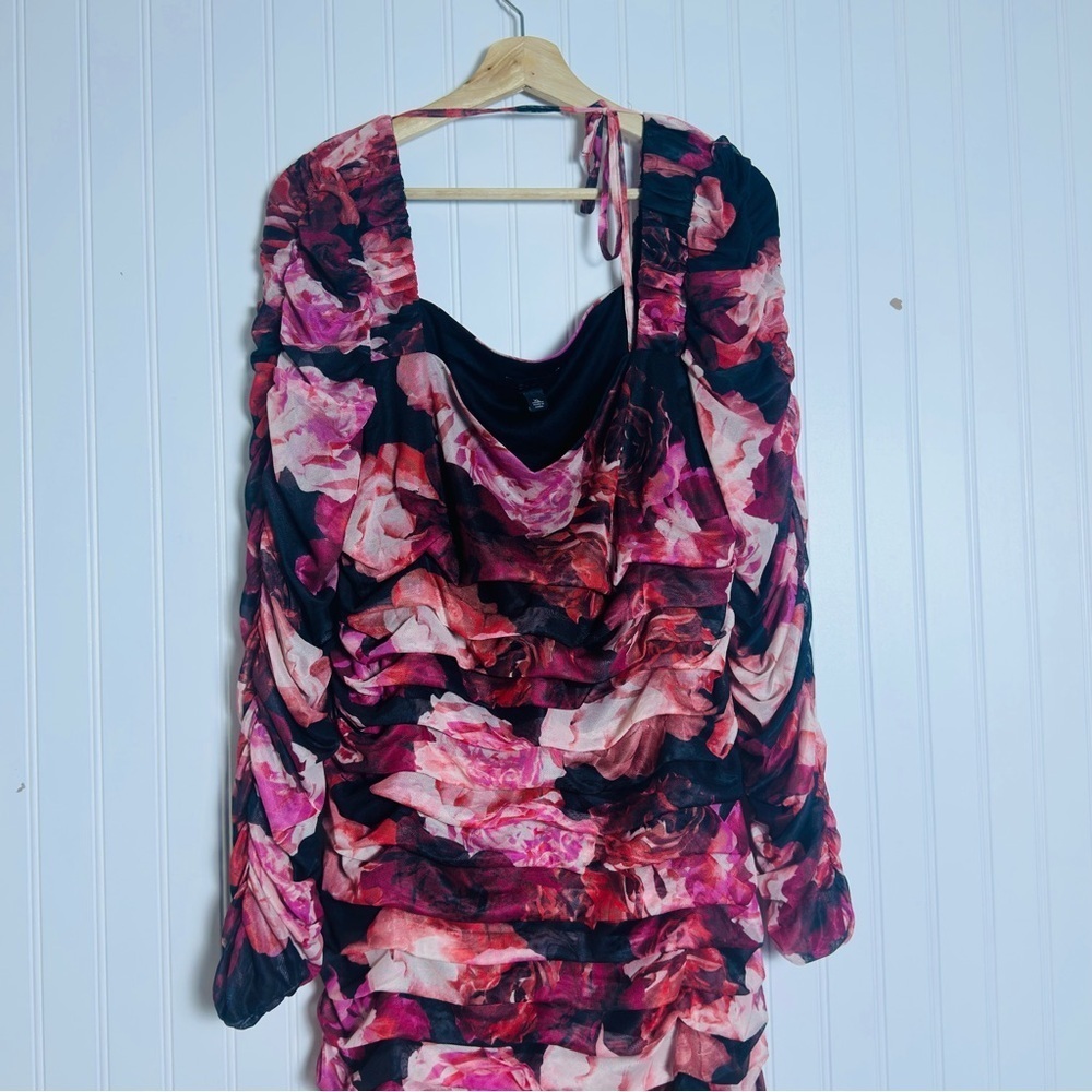 Ruched Floral Long-Sleeve Mini Dress in Pink and Black Cache XL - Picture 7 of 10